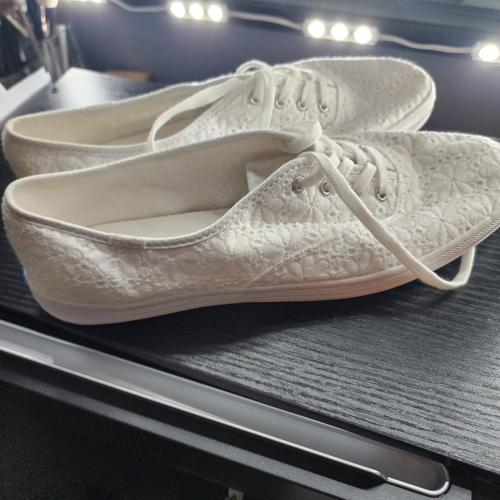 NWOT Keds Champion Festival Eyelet Lace Up Sneakers - Size 9.5 - Picture 7 of 10